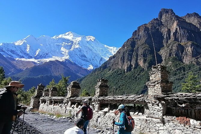 10 Days Annapurna Circuit Trek - From Kathmandu to Besisahar: A Long First Day