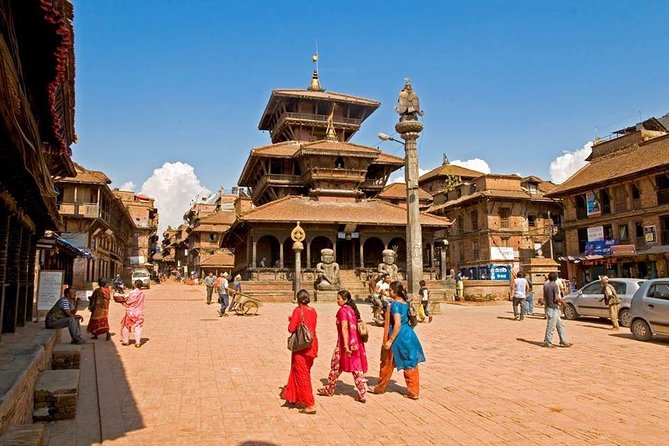 10 days Special Nepal Tour Package - Kathmandu starts with temples, markets, and a useful welcome