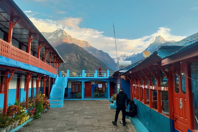 12 Days Annapurna Base Camp Trek - Poon Hill sunrise and the turn toward base camp