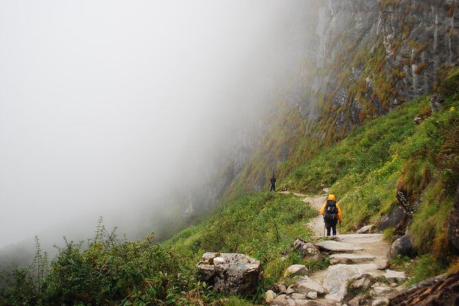 12 Days Annapurna Base Camp Trek - The long descent and a well-earned hot spring