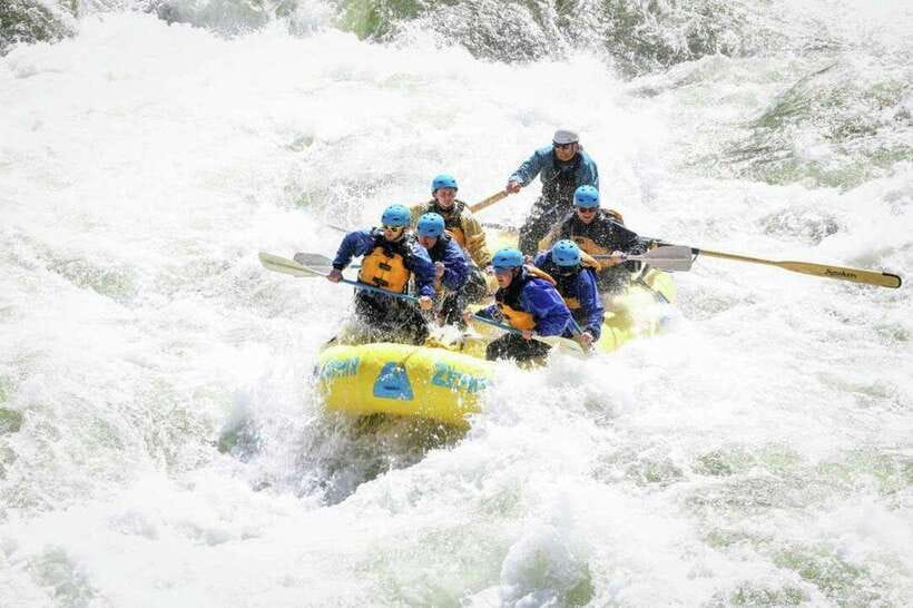 Beginner-Friendly Rafting Adventure on the Trishuli River - Safety briefing, gear, and the first rapids