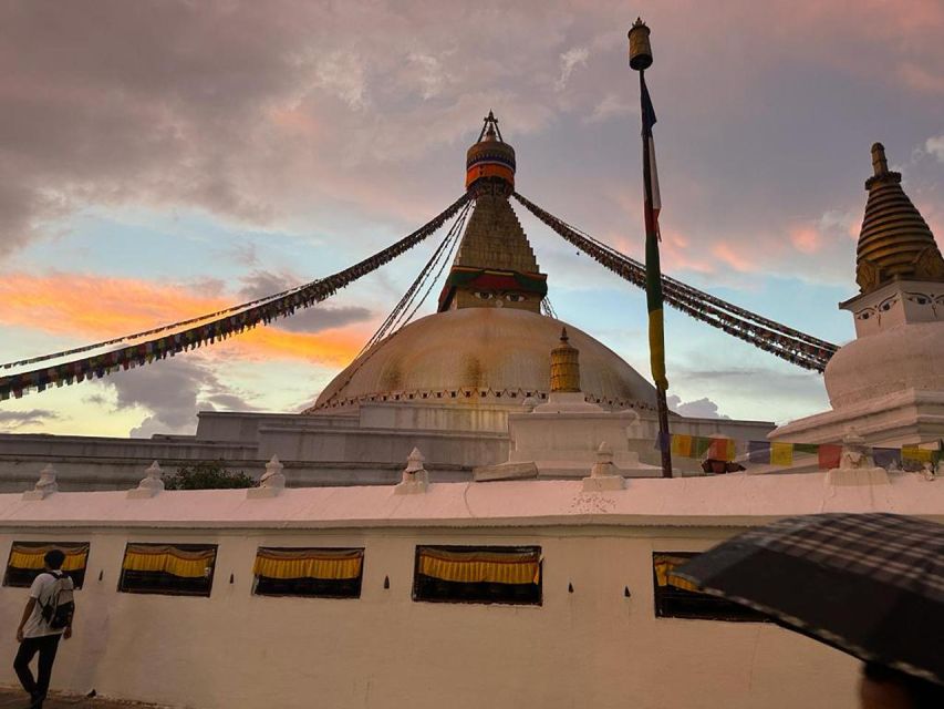 Bhaktapur Durbar Square and Boudhanath Stupa - A useful half-day pairing in Kathmandu Valley