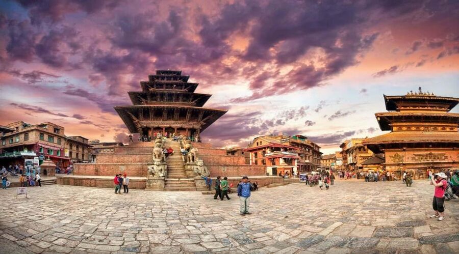 Bhaktapur Durbar Square and Boudhanath Stupa - Starting at Boudhanath Stupa