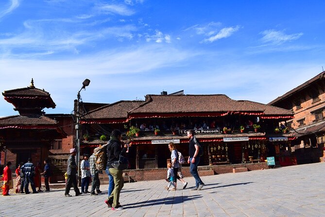 Bhaktapur Old City and Durbar Square Half-Day Tour - Dattatreya Square and the artisan quarter
