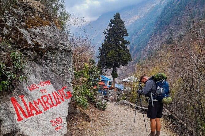 Dancing in the Manaslu Circuit Trek - Day 5: High mountain views around Shyala