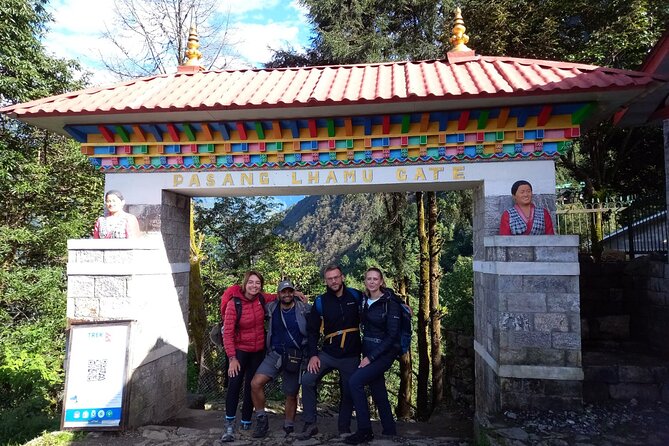 Everest 5-Day Trek from Kathmandu - Day 3: Hotel Everest View and Syangboche