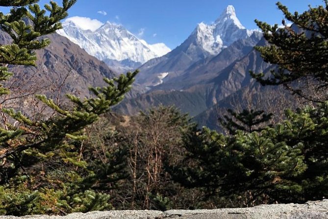 Everest Base Camp Helicopter Tour landing at Everest View Hotel - The return flight to Kathmandu