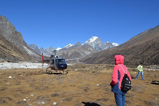 Everest Base Camp Helicopter Tour landing at Hotel Everest View - Lukla: a short stop at the trekking gateway