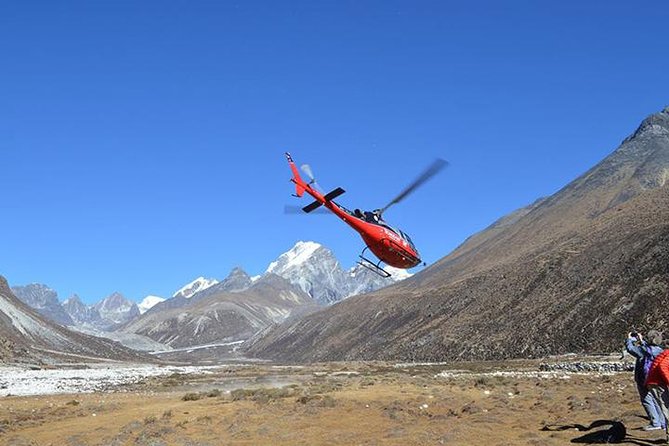 Everest Base Camp Helicopter Tour landing at Hotel Everest View - Leaving Kathmandu for the high Himalayas
