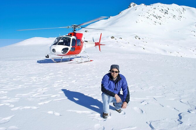 Everest base camp helicopter tour with Guarenteed Landing - Pheriche and the glacier river stop