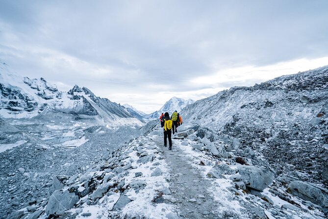 Everest Base Camp Trek 12 Days – Best Himalayan Adventure - What the 12-day route feels like