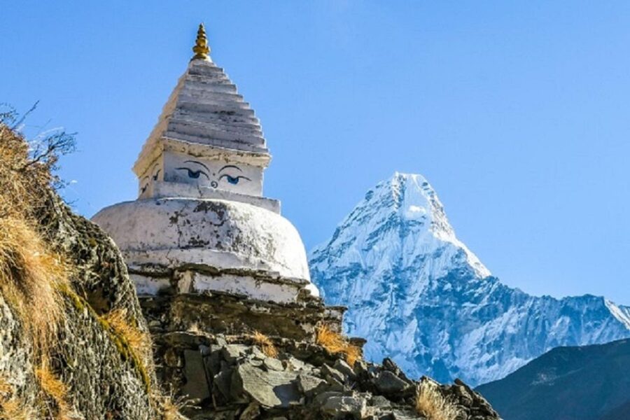 Everest Base Camp Trek: A short EBC Trek to Iconic Himalaya - Day 1: Lukla to Phakding begins with a dramatic flight