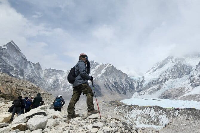 Everest Base Camp Trek from Kathmandu 12 Days - Day 1: Lukla to Phakding begins gently