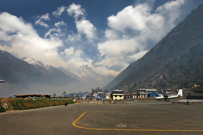 Everest Base Camp Trek with Helicopter Return - 10 Days - Why the helicopter return changes the trek