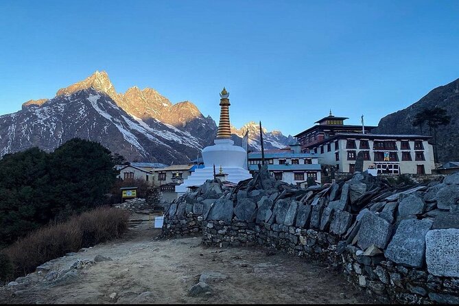 Everest Base Camp Trek with Helicopter Return from Gorakshep to Lukla - Day 2: Lukla to Phakding by the Dudh Koshi