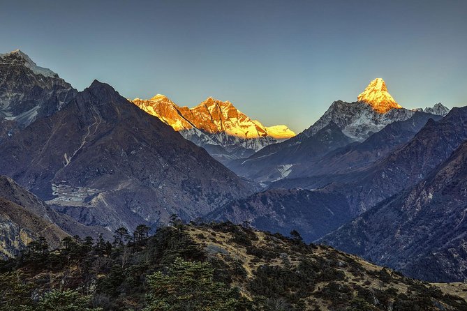 Everest Helicopter Tour with Breakfast in Hotel Everest View - What Is Included and What Is Not
