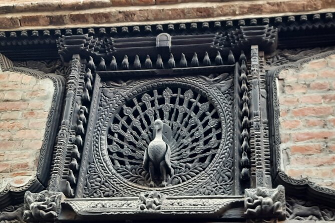 Explore Kathmandu in 2 Days: UNESCO Sites & Nagarkot Sunrise Tour - Pashupatinath and Boudhanath set the tone