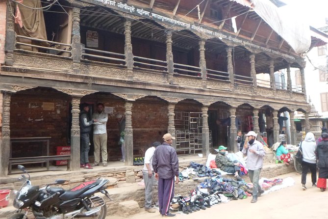 Explore Kathmandu with Local Guide - Hanuman Dhoka for a longer history lesson