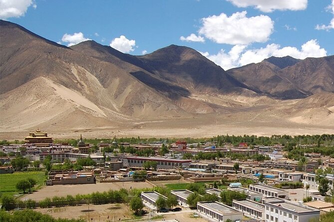 Fixed Departure Tibet Overland Group Joining Tours. - Day 1: Kathmandu to Kerung by way of the border