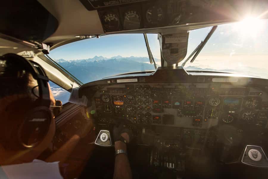 From Kathmandu: 1 hour Panoramic Everest Flight - Gauri Shanker and the peaks beyond