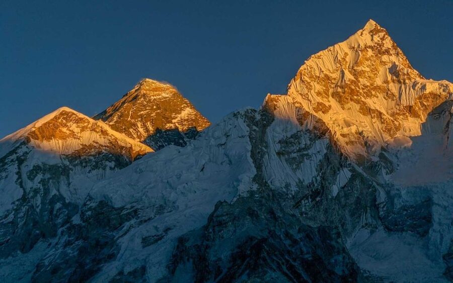 From Kathmandu Budget: 15 Day Everest Base Camp Trek - Kathmandu to Salleri: a long first day