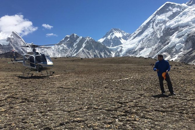 Guaranteed Landing at Everest Base Camp Kalapathar by Helicopter - Window seats and the view from the air