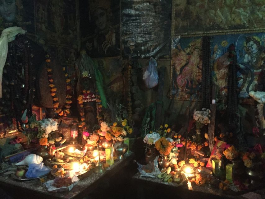 Healing Day tour - Shaman Healing - The drive from Thamel to the shaman’s studio
