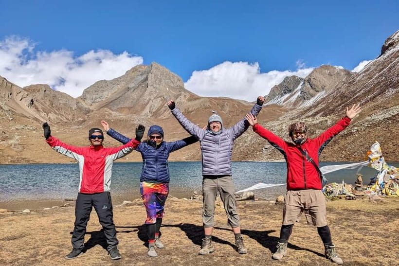 Kathmandu: 10-Day Annapurna Circuit Trek via Thorong La Pass - Day 3: Chame to Upper Pisang and the changing scenery