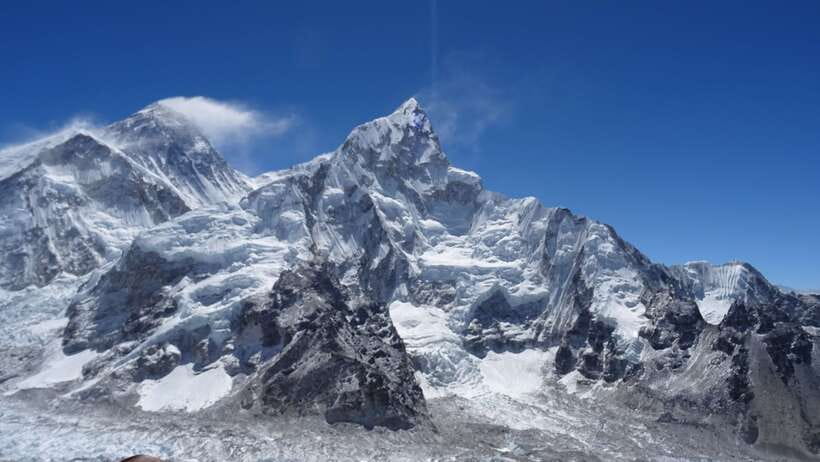 Kathmandu: 15-Day Everest Base Camp Trek with Guide - What the $675 price really covers