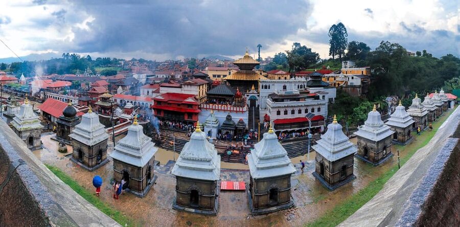 Kathmandu: 7 UNESCO-Listed city sites group day trip - Bhaktapur after the busiest stretch