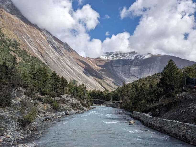 Kathmandu: 9-Day Annapurna Circuit Trek via Thorong La Pass - Day 4: Upper Pisang to Manang