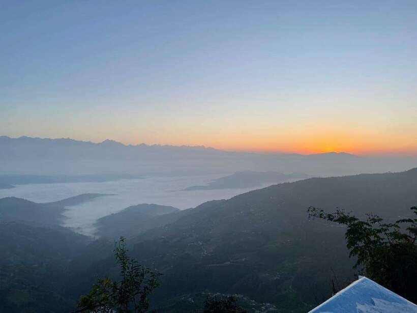 Kathmandu: Bhaktapur and Nagarkot Sunrise to Sunset Tour - Bhaktapur Durbar Square, the stronger half of the day