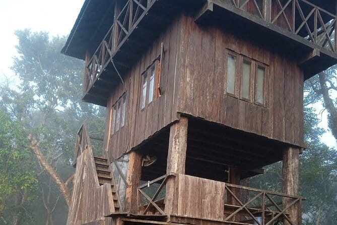 Kathmandu Chandragiri Cable Car and Swayambhunath Private Tour - Swayambhunath and the choice of 365 steps