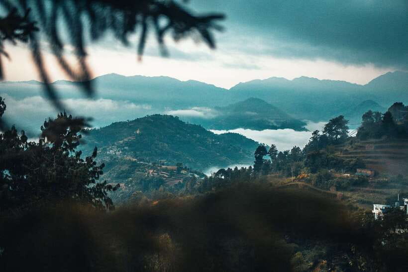 Kathmandu: Dhulikhel to NamoBuddha Day Hike with Lunch - Guides, drivers, and the value of personal service