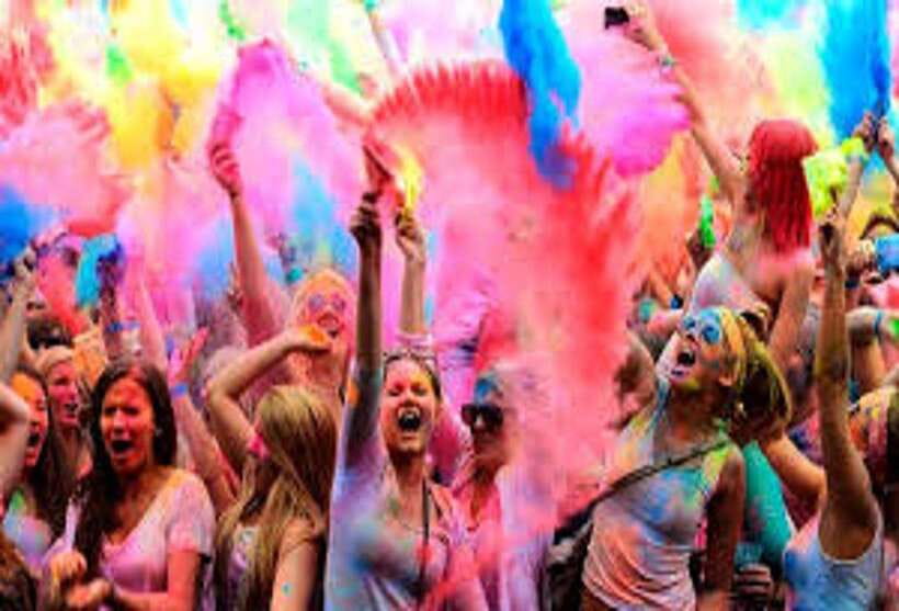 Kathmandu Durbar Square | Holi Festival Celebration 2 March - Four hours among temples, courtyards, and color