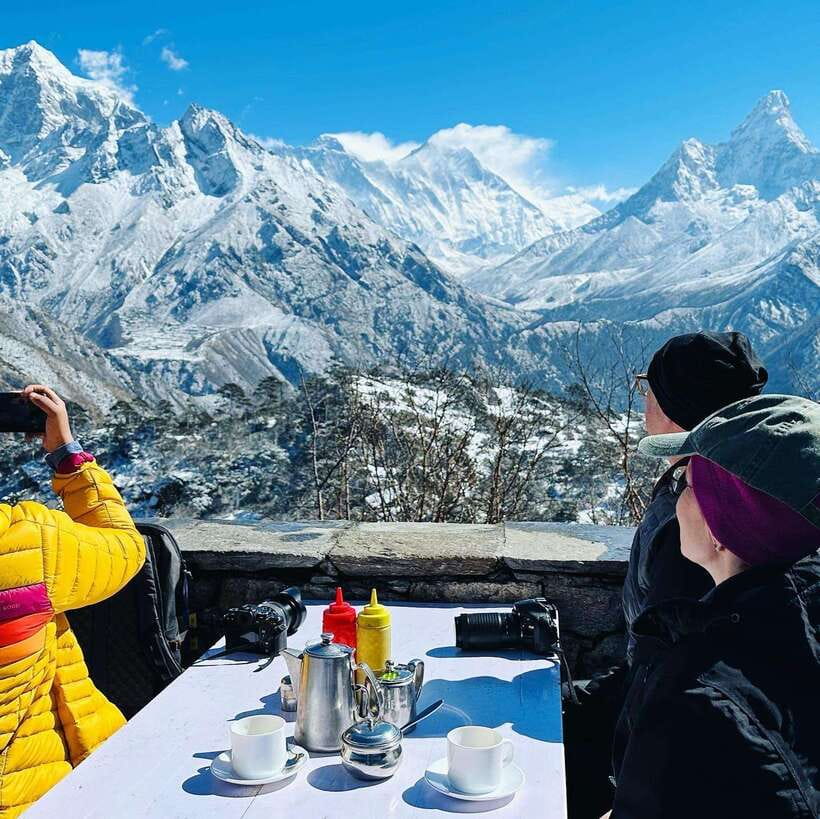 Kathmandu: Everest Helicopter Tour with Landing & Breakfast - Price, extras, and real value