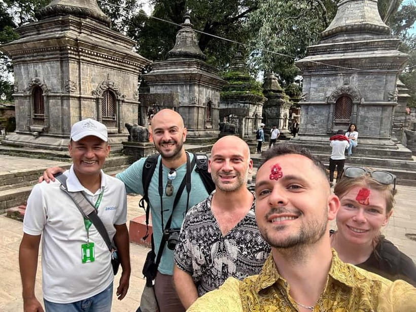 Kathmandu: Guided Walking Tour with Monkey Temple - The market and Kathmandu Durbar Square