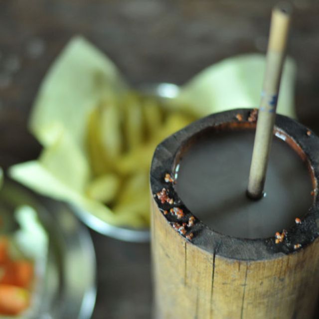 Kathmandu Local Food Hunt Tour - Kathmandu food starts in the street