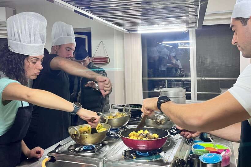 Kathmandu: Local Women-Lead Nepali Cooking & Momo Class - Learning to fold momos