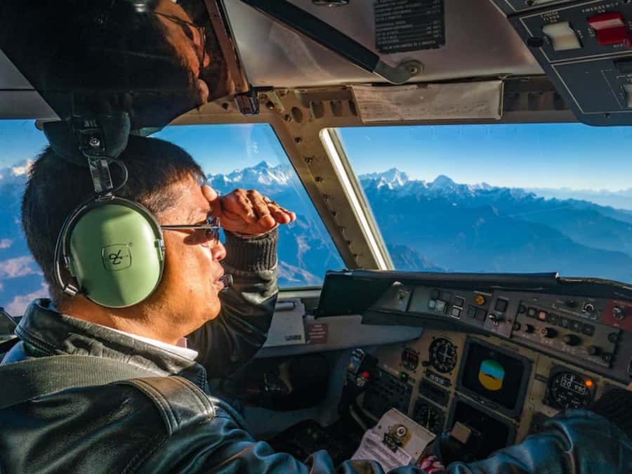 Kathmandu: Mount Everest Scenic Flight with Airport Transfer - Reaching Tribhuvan International Airport by 5:00 am