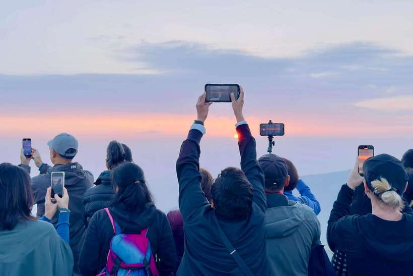 Kathmandu: Nagarkot Sunrise & Hike with Lunch -Private/Group - Why Nagarkot works so well before breakfast