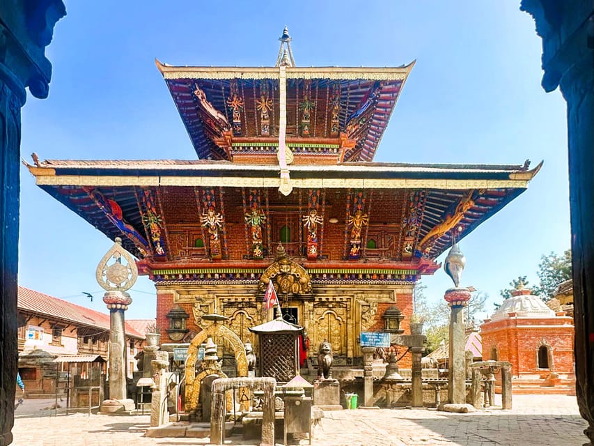 Kathmandu: Nagarkot Sunrise & Hiking to Changunarayan - Walking through forest, fields, and village country