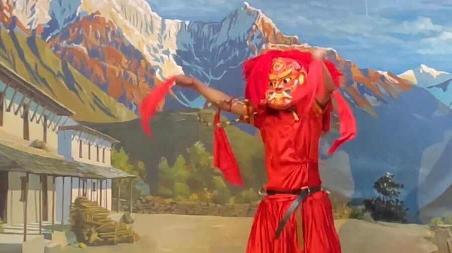 Kathmandu: Nepalese Cuisine dinner with traditional dance - The yak photo stop
