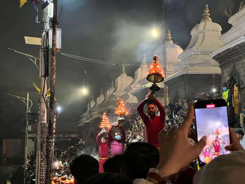 Kathmandu: Pashupatinath Evening Aarati Tour Private/Group - Who should book this evening visit