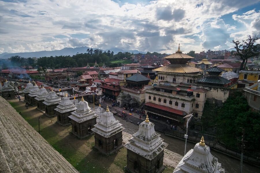 Kathmandu: Pashupatinath Temple Aarti Night Tour - Arya Ghat and the difficult side of the visit