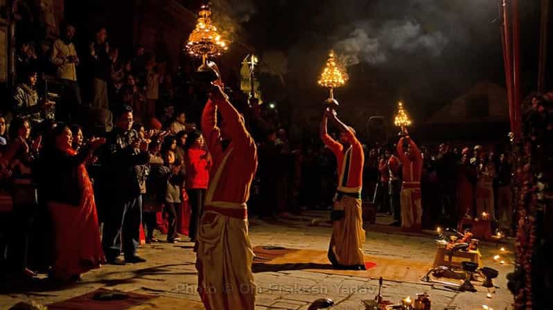 Kathmandu: Pashupatinath Temple Aarti Night Tour - Hotel pickup and the ride to the river