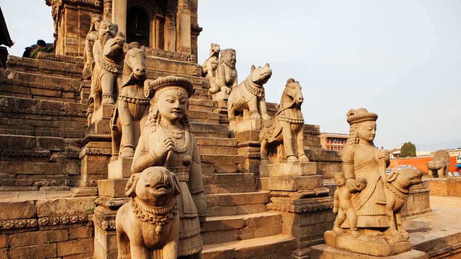 Kathmandu: Private Patan and Bhaktapur Sightseeing Tour - The Drive to Bhaktapur and the Value of Private Transport