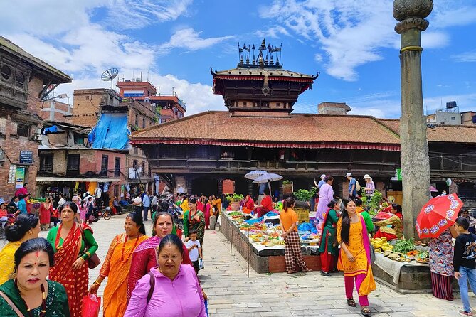 Kathmandu Private Tour of UNESCO World Heritage Sites - Why the private vehicle changes the experience
