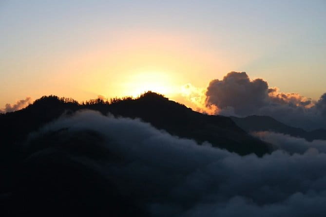Kirtipur & Swayambhu Trip from Kathmandu: Local Eats and Drinks - Seeing Newari culture beyond the monuments