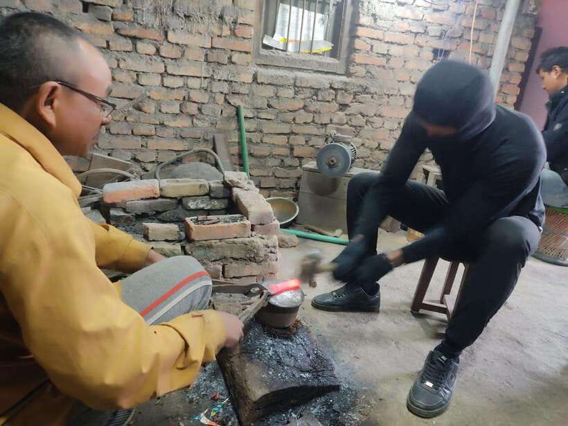 Knife Khukuri Making Workshop - From rough iron to a curved blade